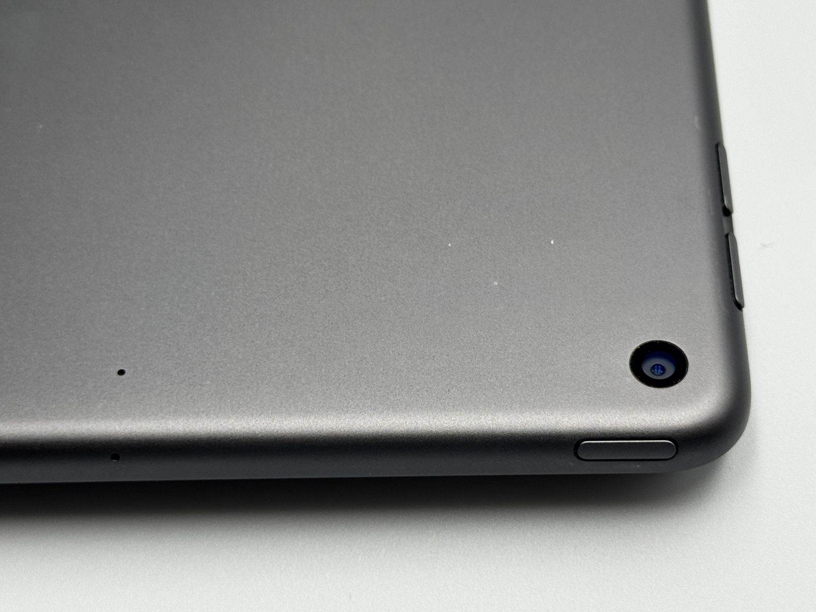 B】iPad mini 第5世代 64GB スペースグレイ Wi-Fi バッテリー【87
