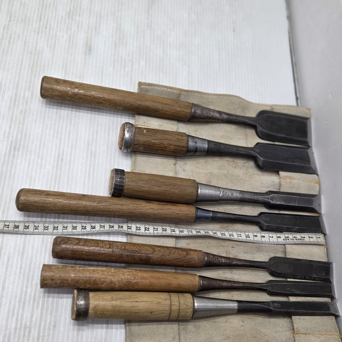 大工道具　ノミ　のみ　まとめ売り Amazon | [AiO JAPAN] 鑿 ノミ 5本セット たたきノミ しのぎノミ ホゾ