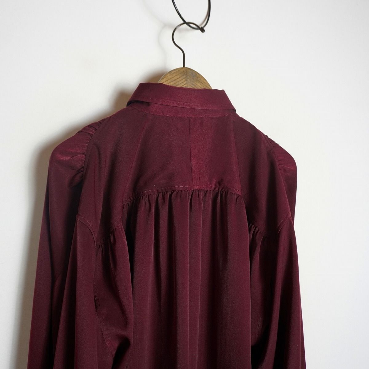 美品 25AW JUHA ユハ 10220705 HUSH GATHER L/S SHIRT ハッシュ 