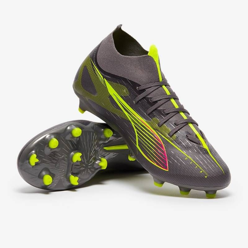送料無料・匿名配送】サッカー スパイク PUMA Ultra 5 Match+ FG/AG