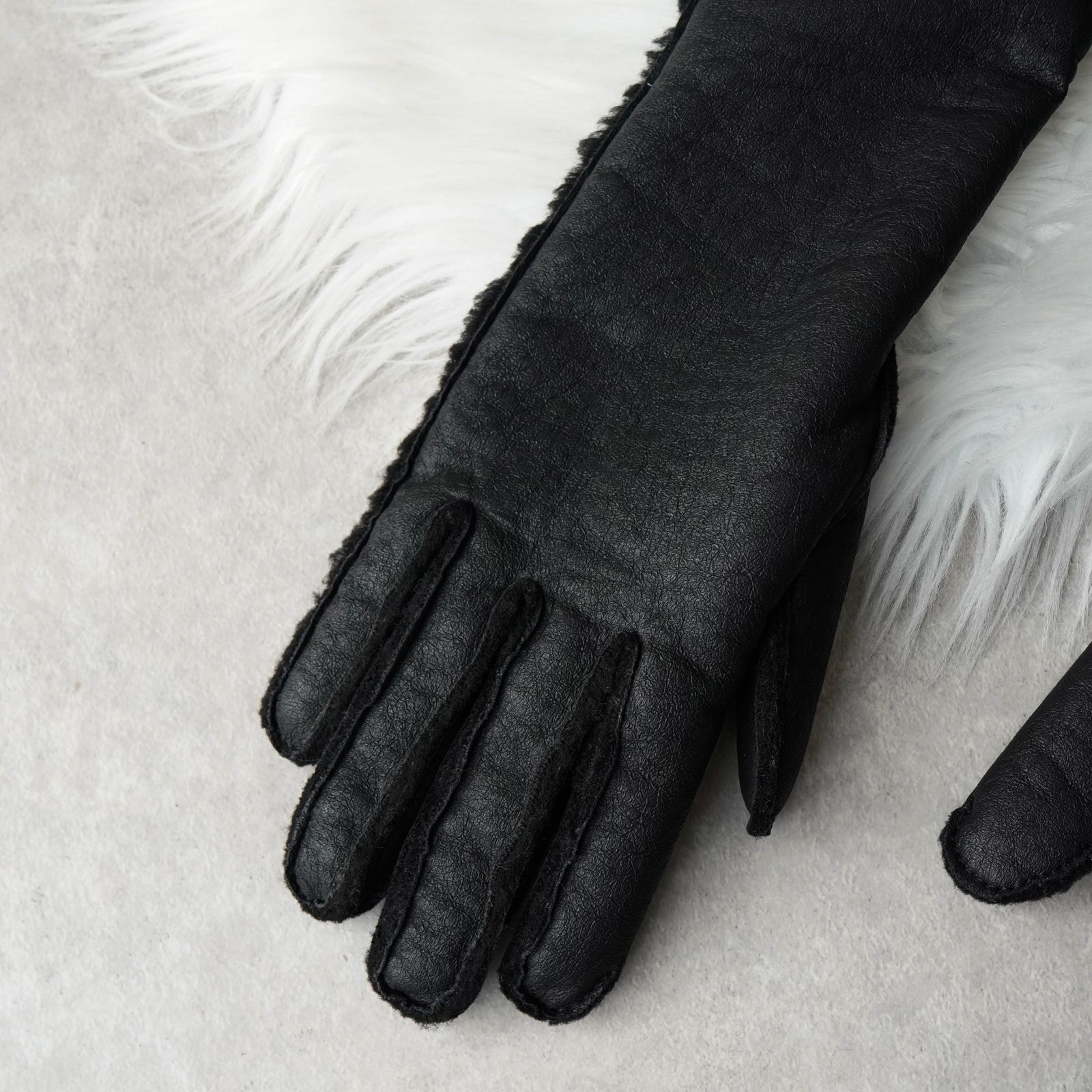 メゾン マルタン マルジェラ 黒 レザー グローブ 手袋 サイズS メゾン マルタン マルジェラ 黒 レザー グローブ 手袋 サイズS Maison