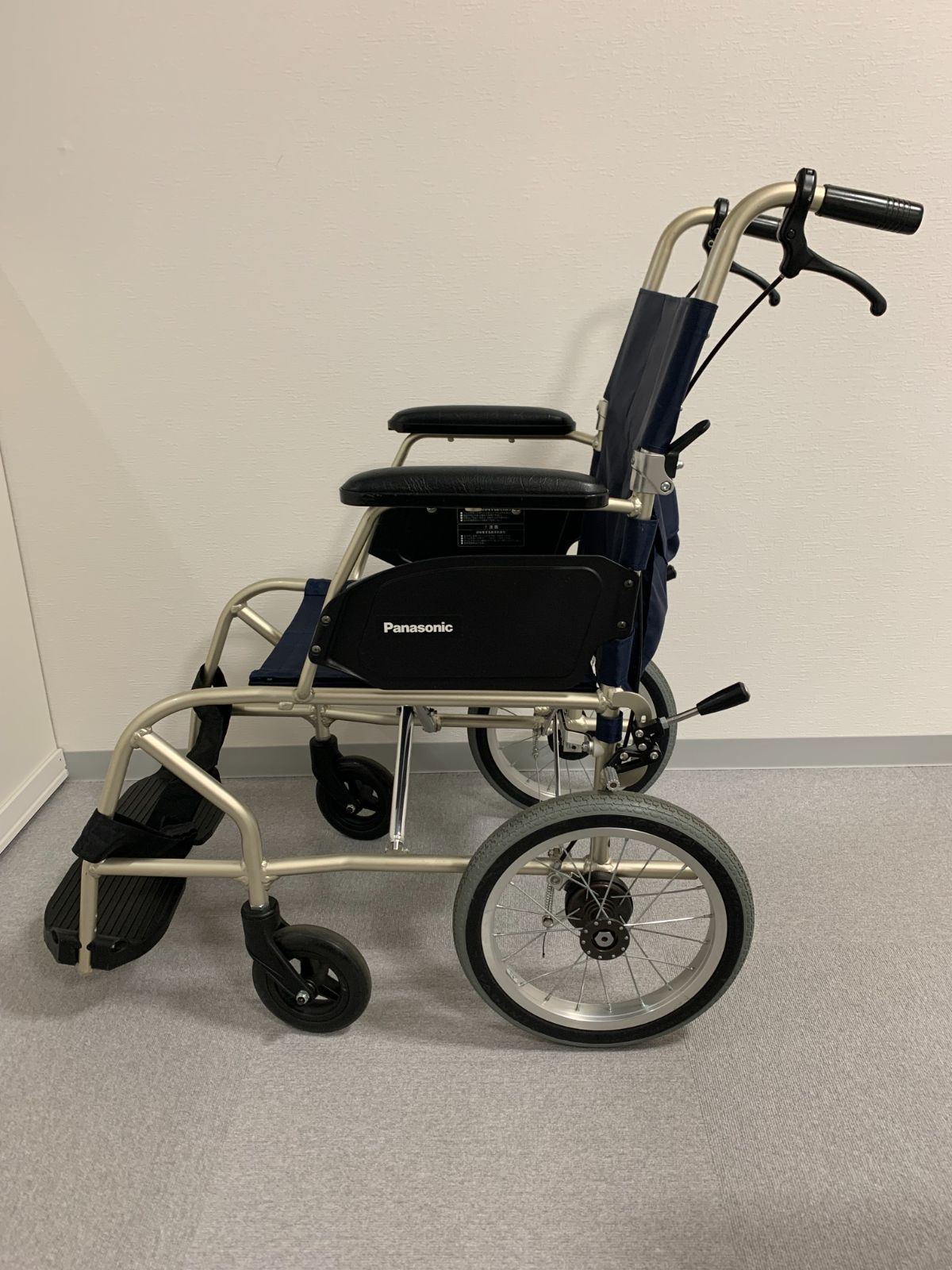超軽量》介助式 標準 車いす：PanasoniライクルR ネイビー（40幅