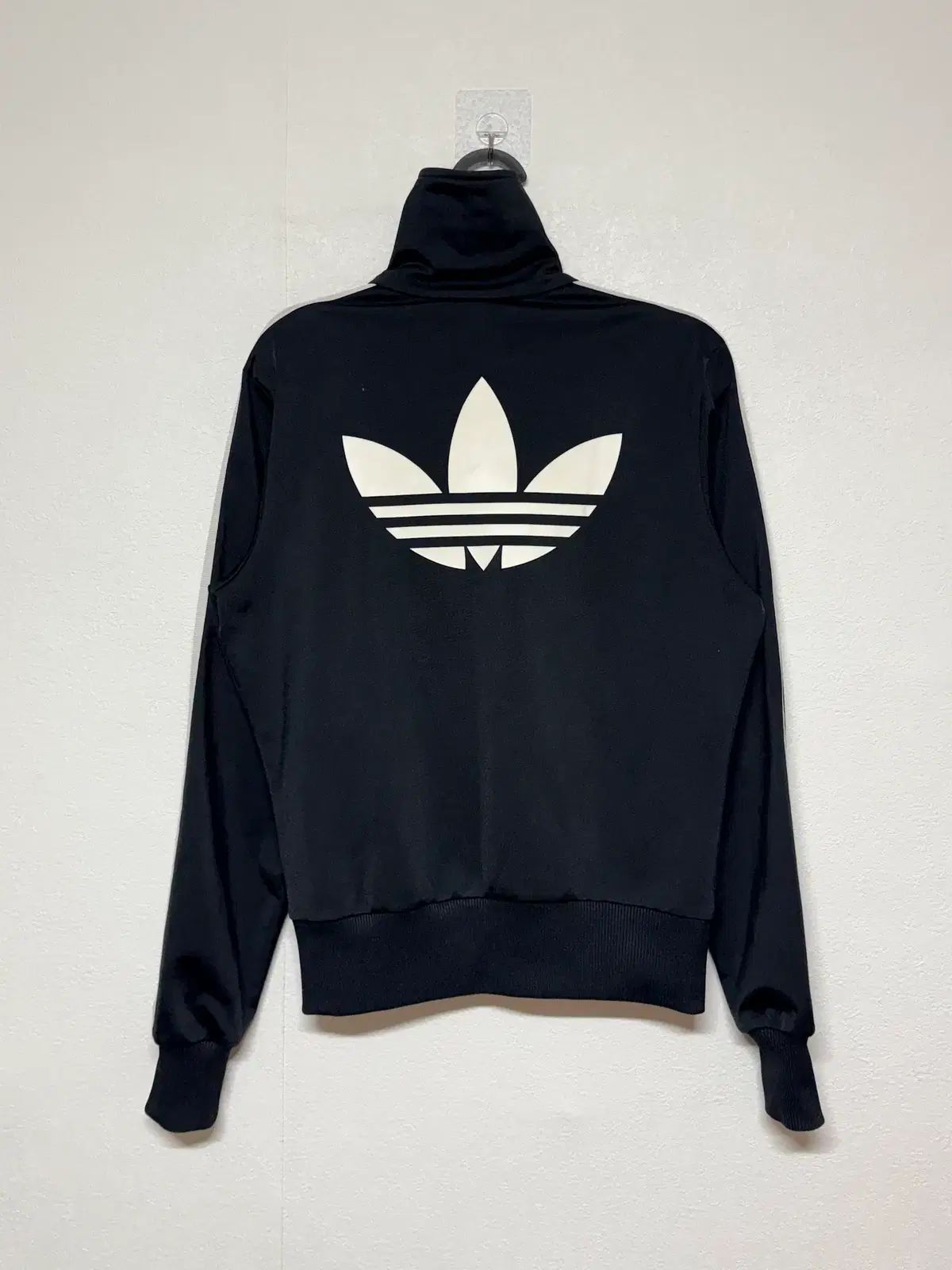 アディダス ファイヤーバード ブラック ジャージ 90 - メルカリ