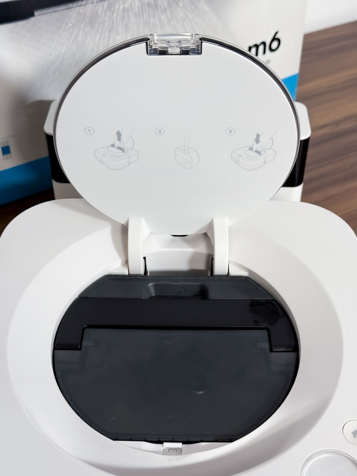 iRobot ブラーバジェット m6〜中古 iRobot ブラーバジェット m6 床拭きロボット 中古動作確認済 - メルカリ