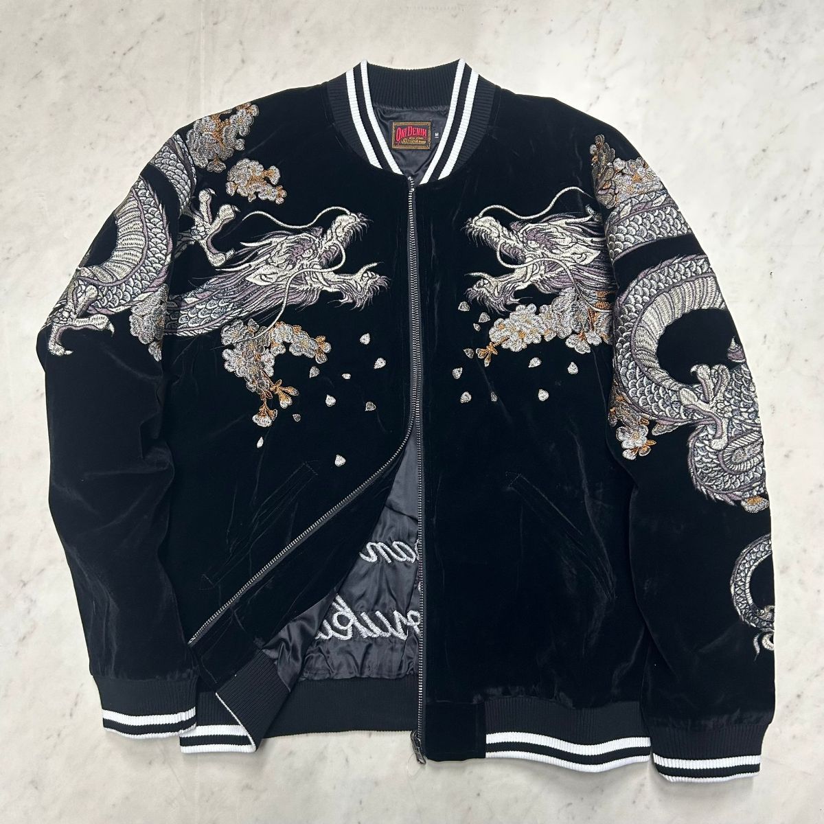 別珍 「Yokosuka刺繍入り」 横須賀発祥 SUKAJAN スカジャン 龍 Dragon