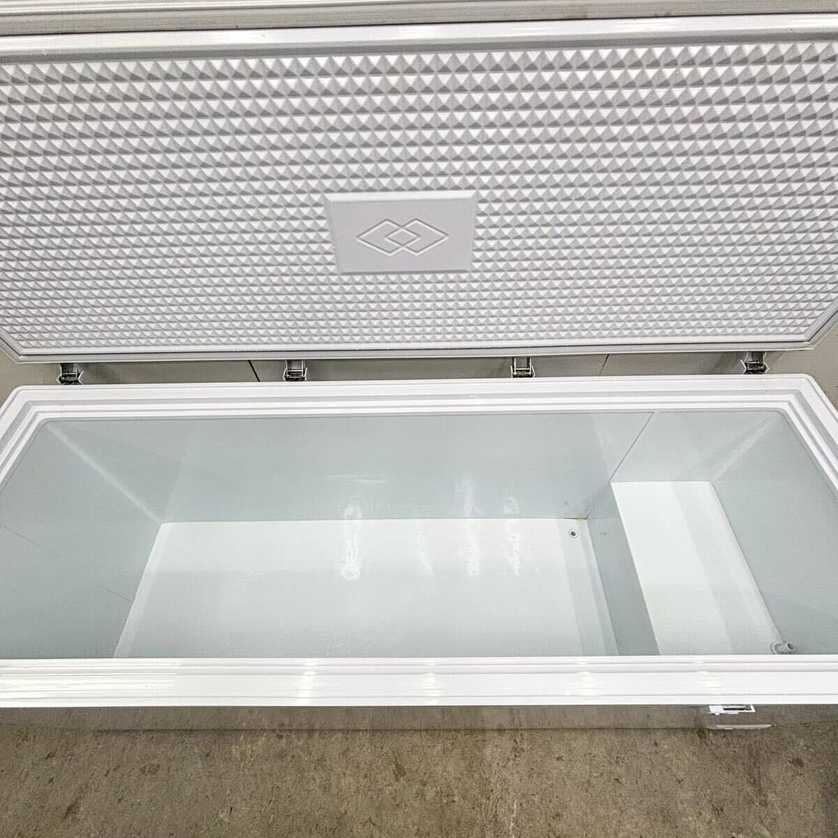 テンポス 冷凍ストッカー TBCF-576-RH 168L W1930×D758×H825 冷凍庫 上