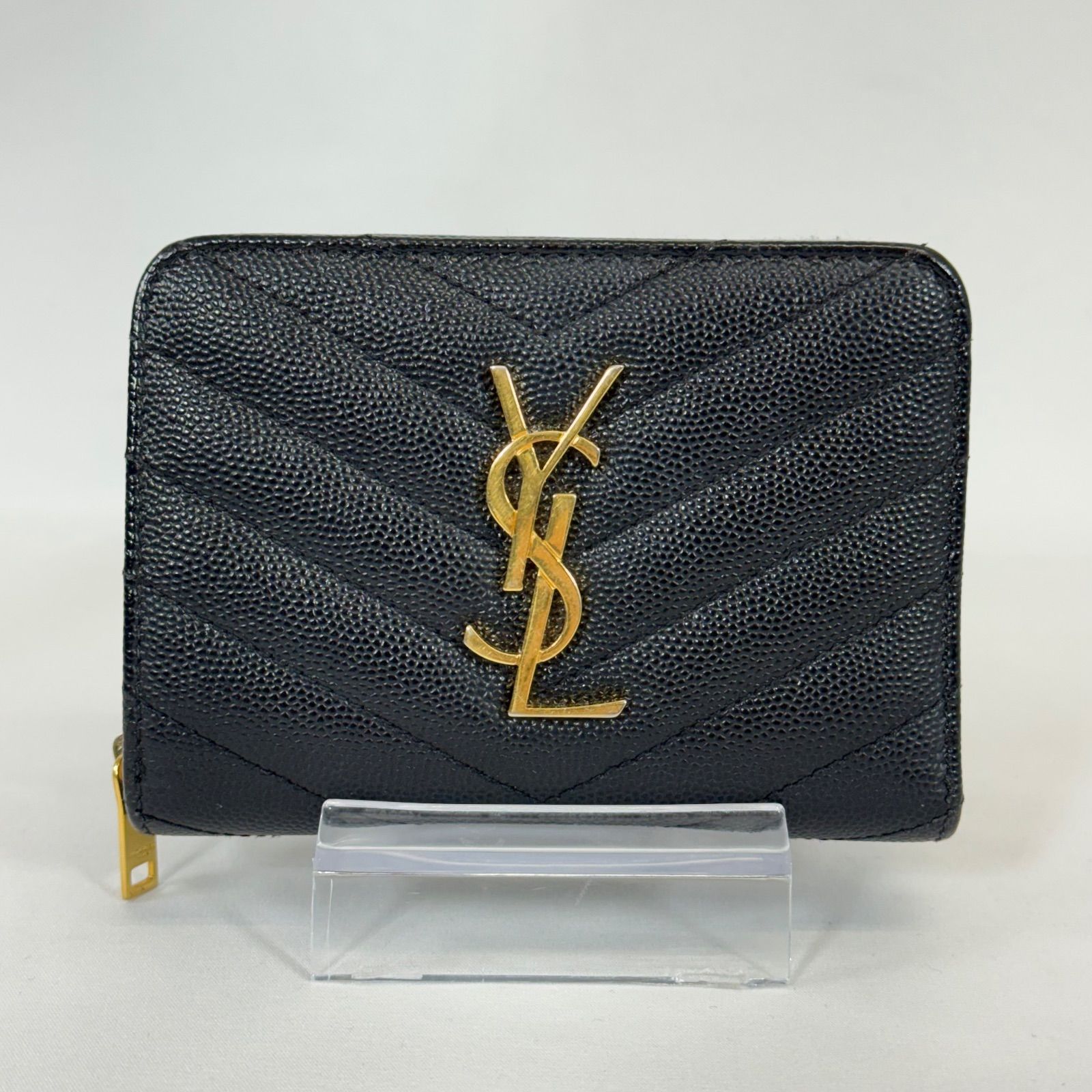 人気・美品】Yves Saint Laurent イヴ サンローラン キャビアスキン