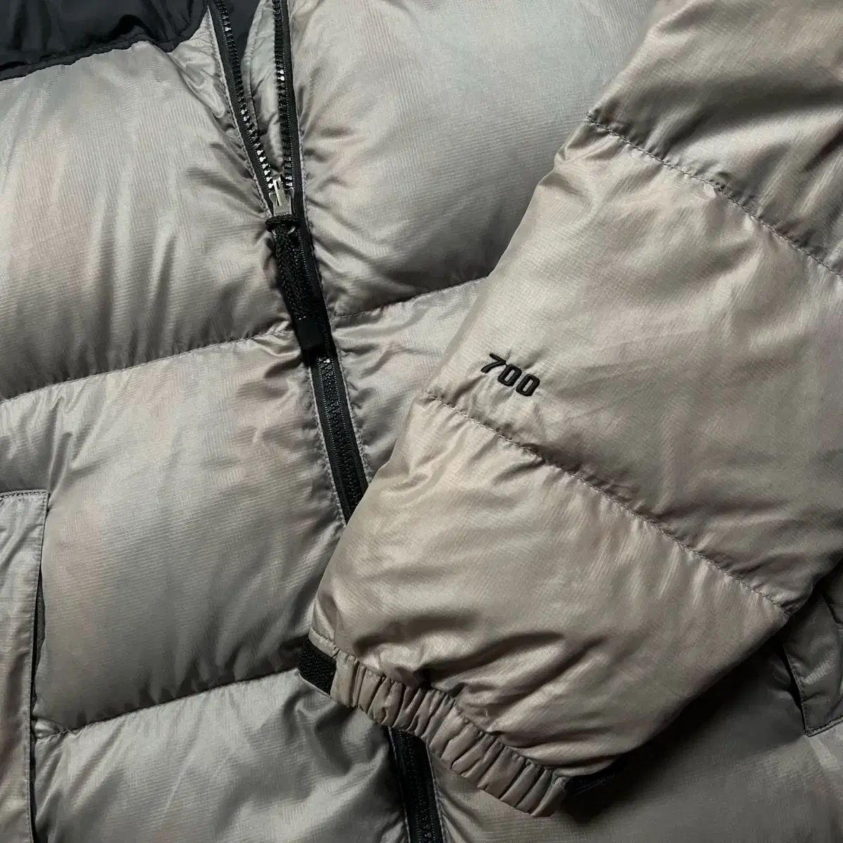 THE NORTH FACE ザ・ノース・フェイス センターロゴ 700 旧モデル 
