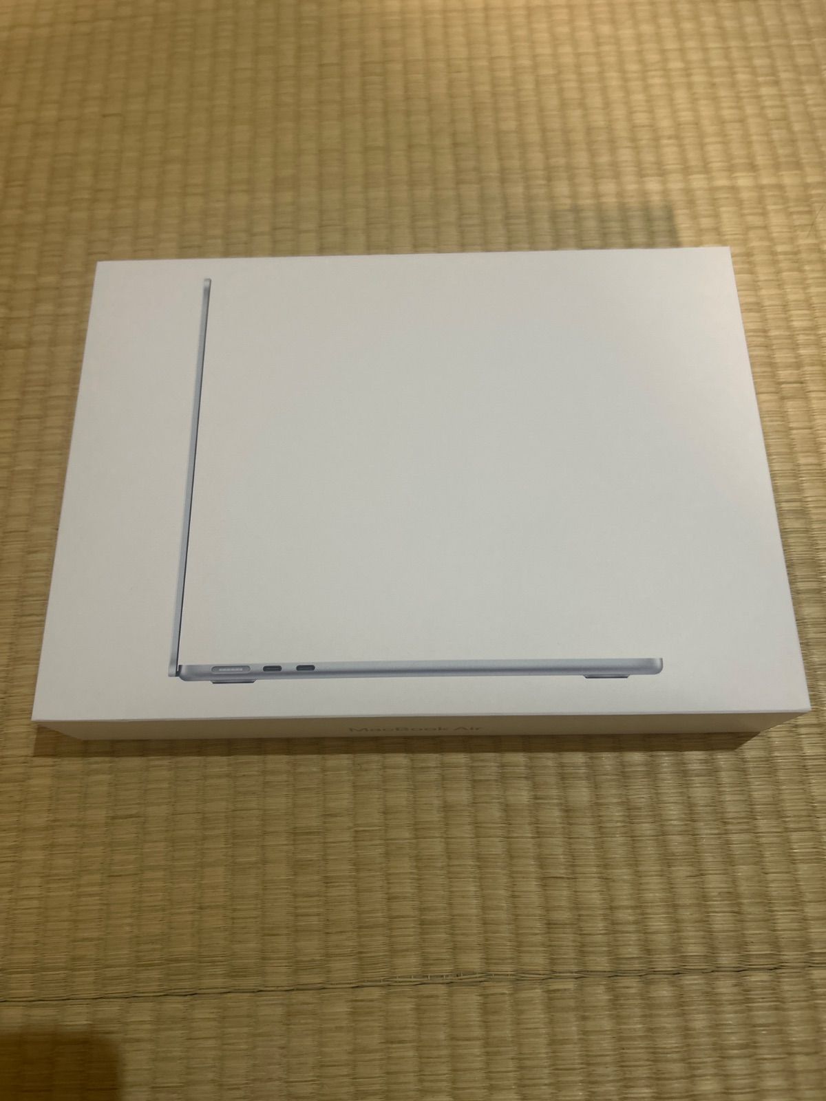 極美品 軽量MacBook air 2025年 13インチ M1 16GB 250GB GPU 8コア CPU