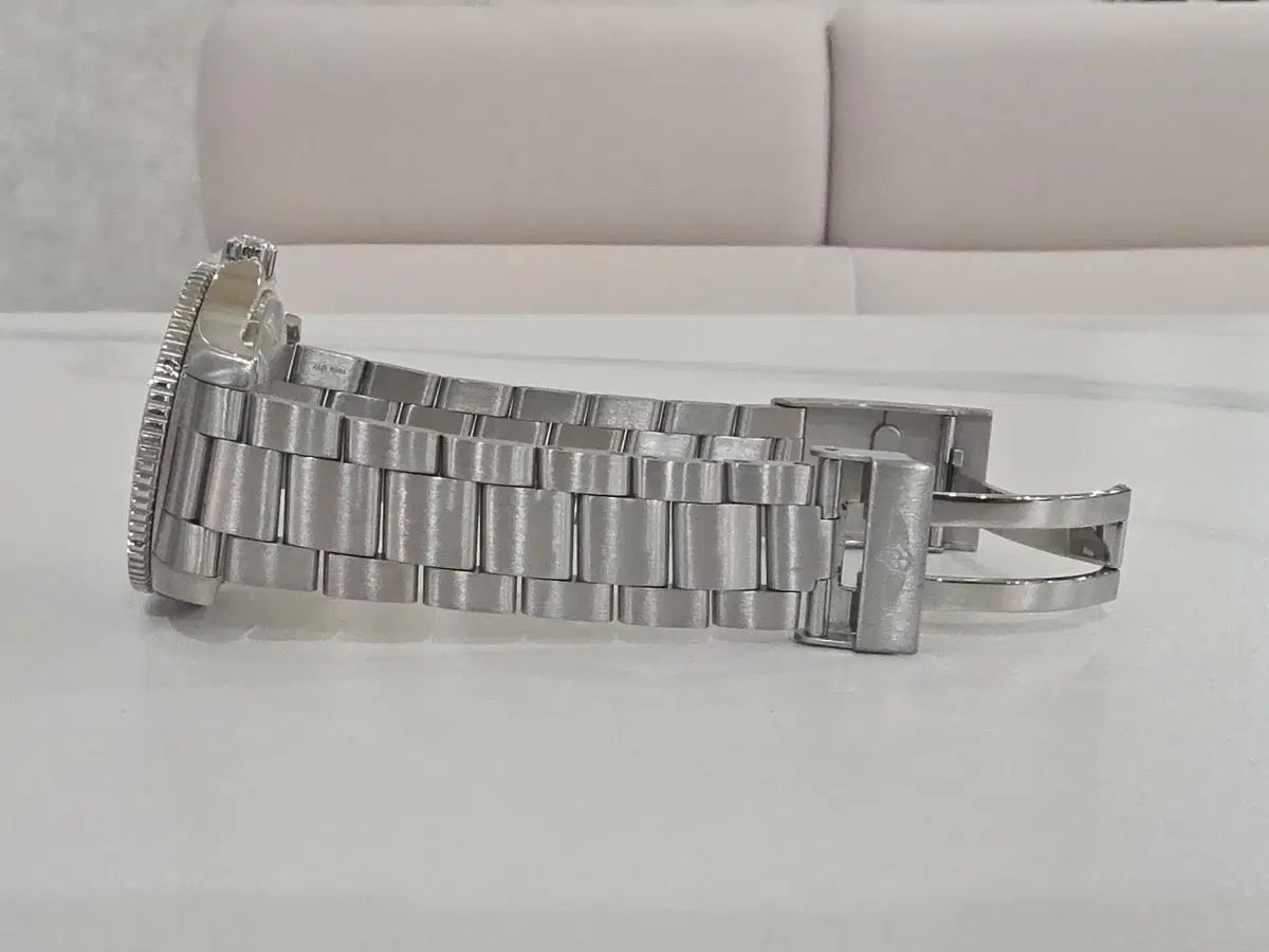 オート A17367D71B1A1