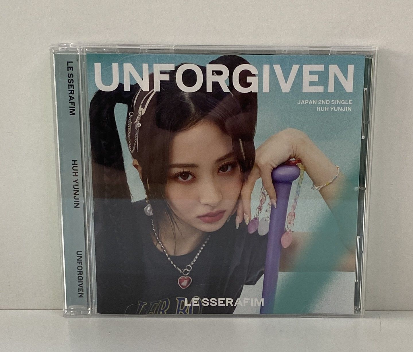 LE SSERAFIM>初回限定メンバーソロジャケット盤/HUH YUNJIN Amazon.co.jp: LE SSERAFIM : 【Amazon.co.jp限定】UNFORGIVEN (初回
