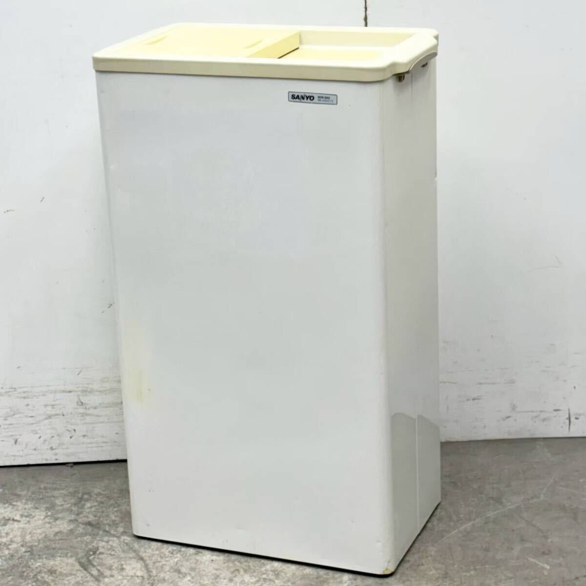 サンヨー 冷凍ストッカー SCR-S43 スライド扉 43L W520×D320×H850