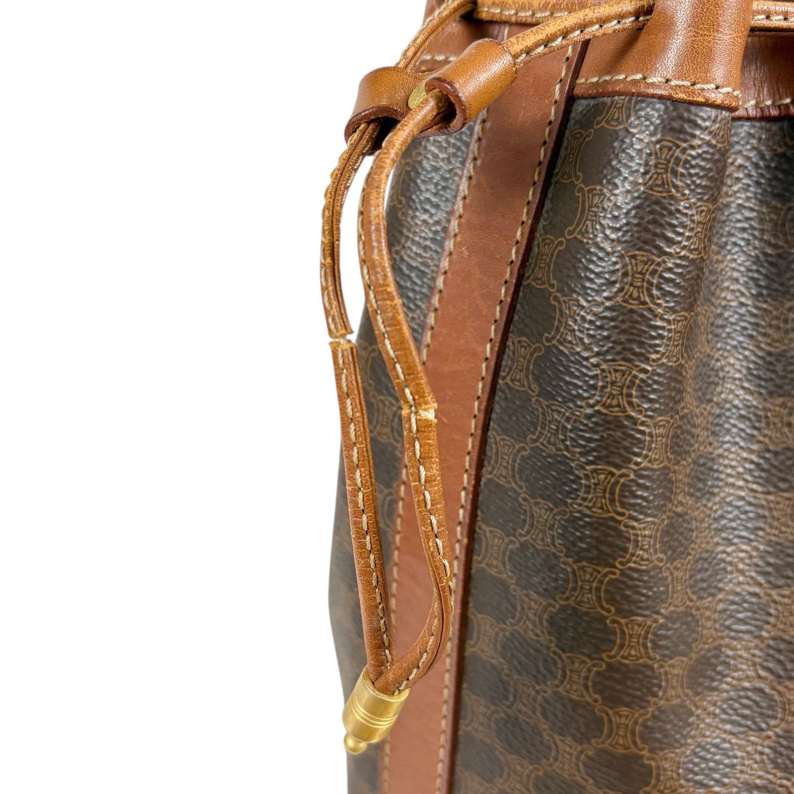CELINE セリーヌ マカダム柄 ショルダーバッグ 巾着 ブラウン トリオンフ セリーヌ CELINE 巾着型 ショルダーバッグ ブラウン マカダム柄