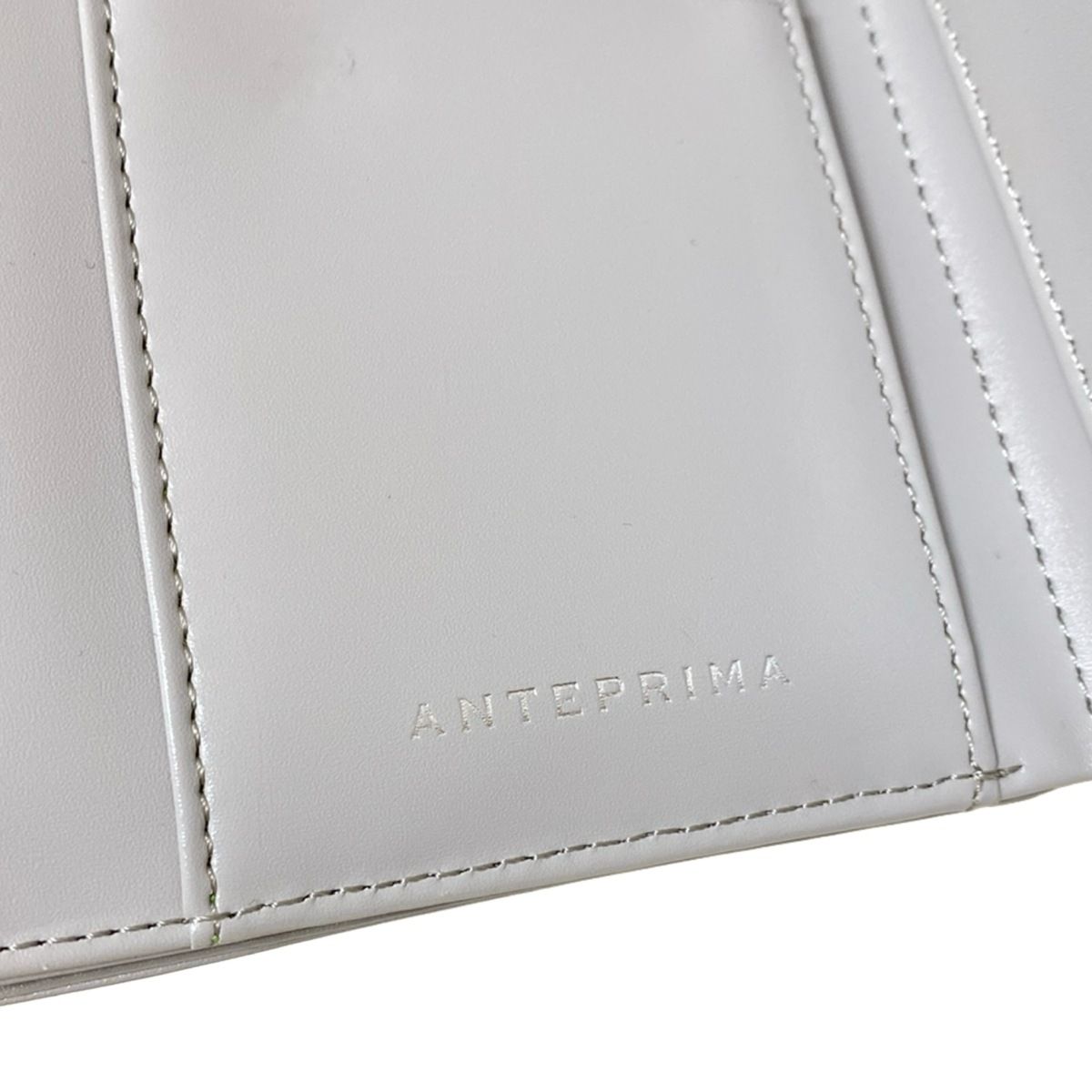 ANTEPRIMA(アンテプリマ) 3つ折り財布 - ライトグレー×シャンパン