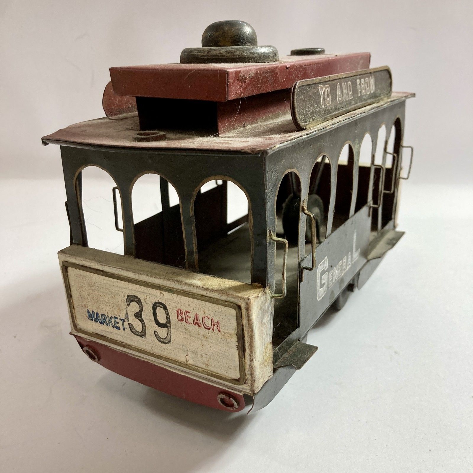 サンフランシスコケーブルカー 昭和レトロ　VINTAGE 希少 ブリキ玩具レア ☆ サンフランシスコ ケーブルカー 鉄道 電車 ブリキ製 おもちゃ