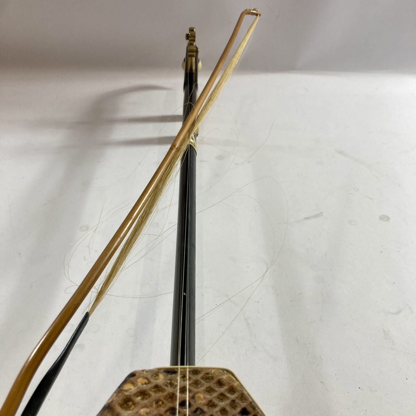 ☆ 希少 中国伝統楽器 上海民族楽器 二胡 蛇皮 淳煌牌ラベル 高級