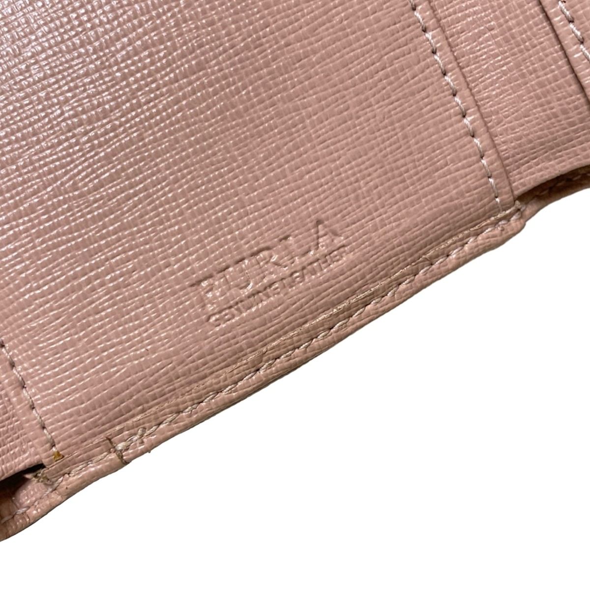 FURLA(フルラ) 3つ折り財布 - ピンクベージュ レザー - メルカリ