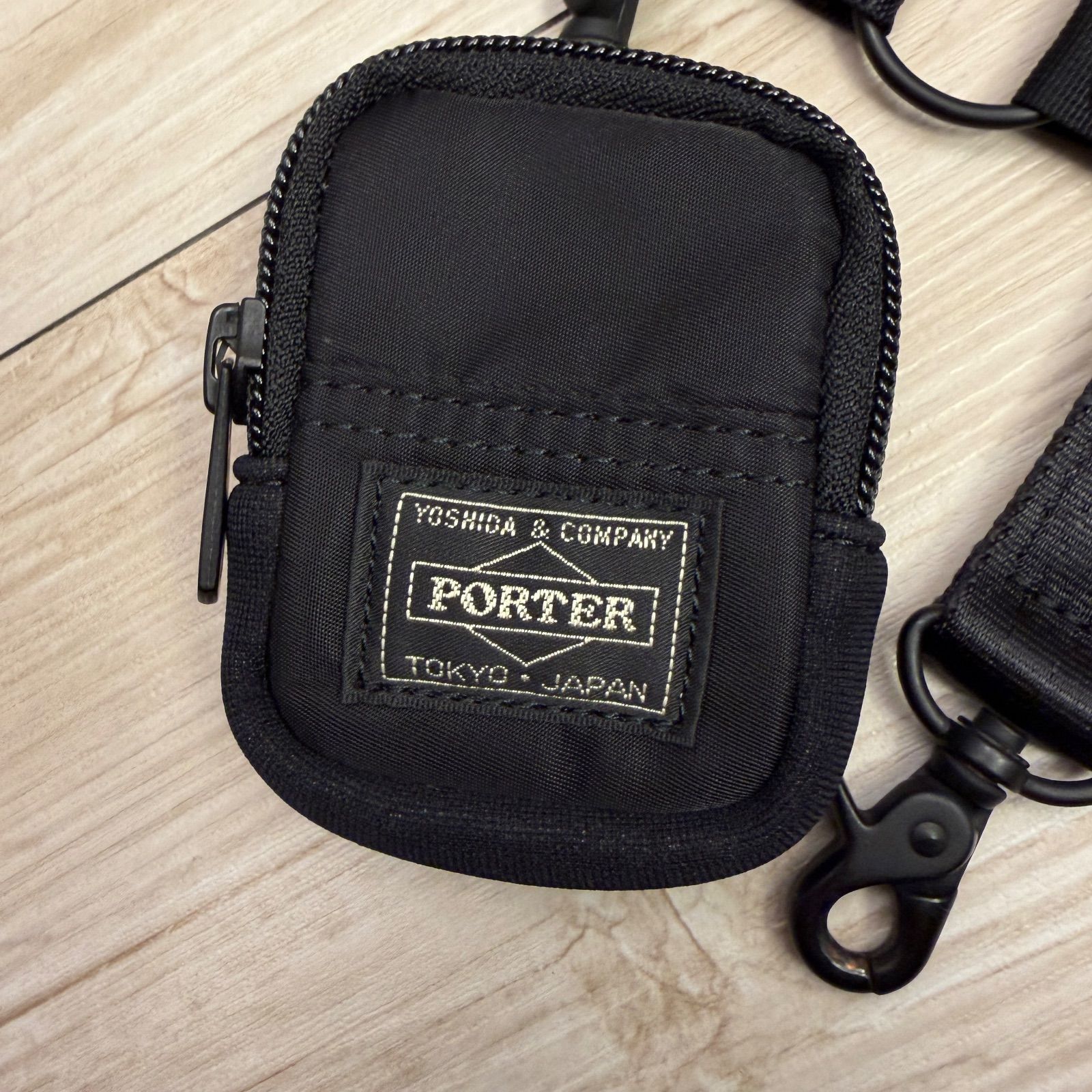 ✨美品 PORTER ポーター ショルダーストラップ ポーチ付き ブラック