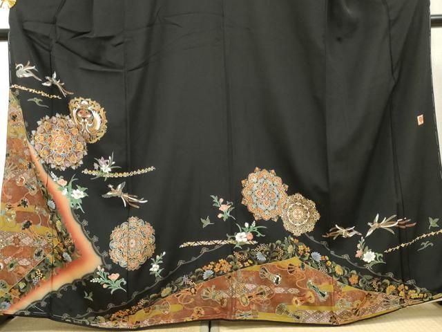 平和屋着物□女優・後藤久美子ブランド 黒留袖 駒刺繍 双鳥正倉院花文