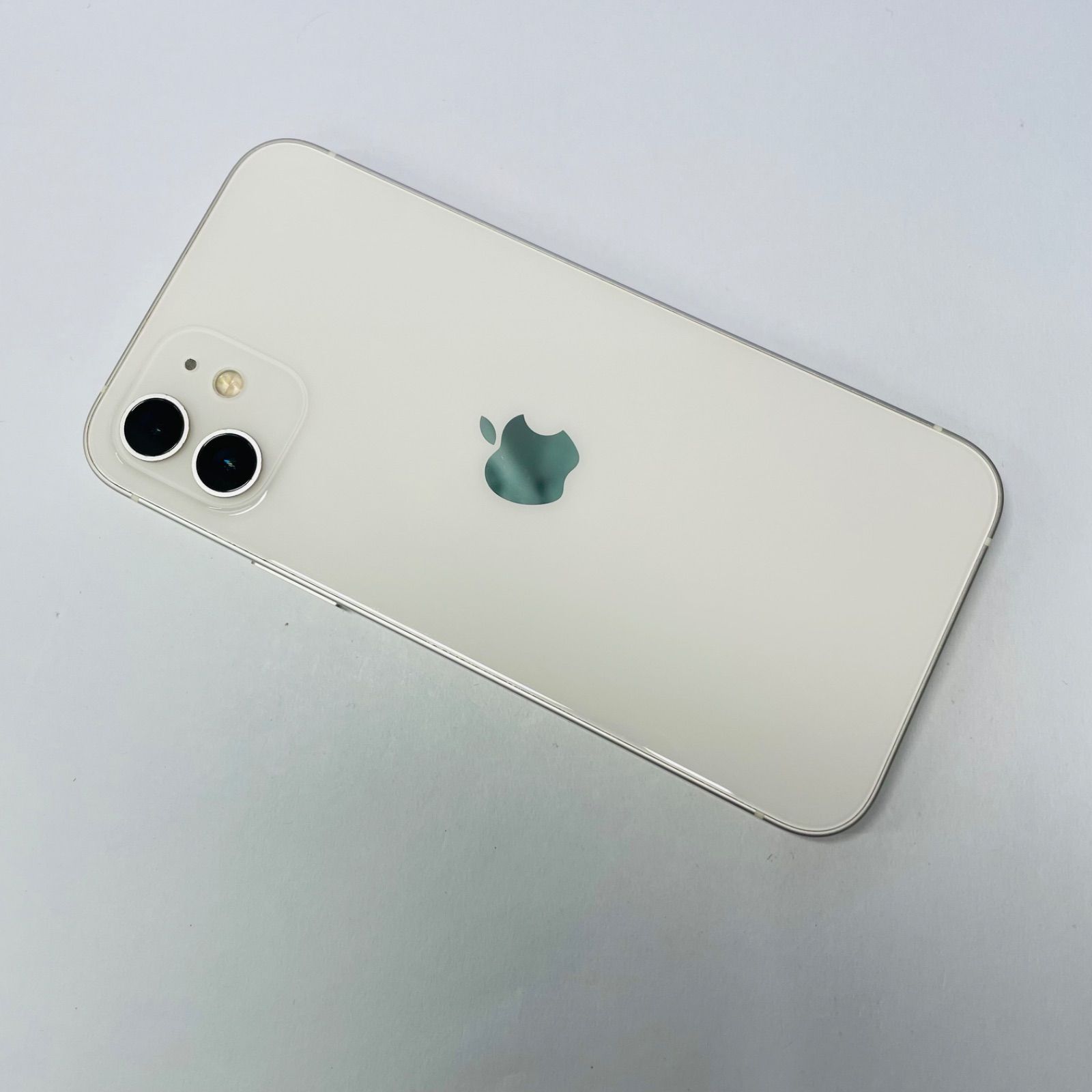 iPhone 12 64GB SIMフリー 電池100% 26905 - メルカリ