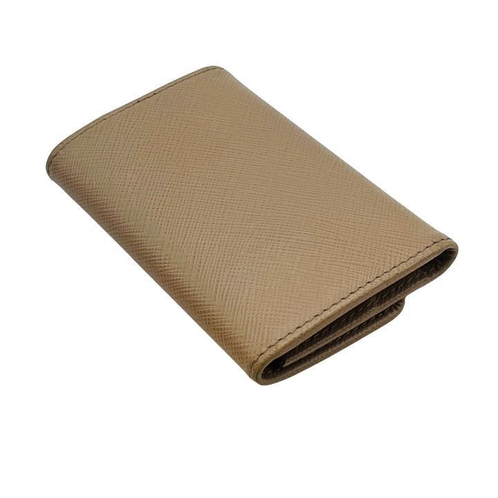 PRADA プラダ　4連キーケース　サフィアーノレザー　ゴールド金具 リング付き PRADA プラダ 4連キーケース サフィアーノ レザーゴールド金具 リング