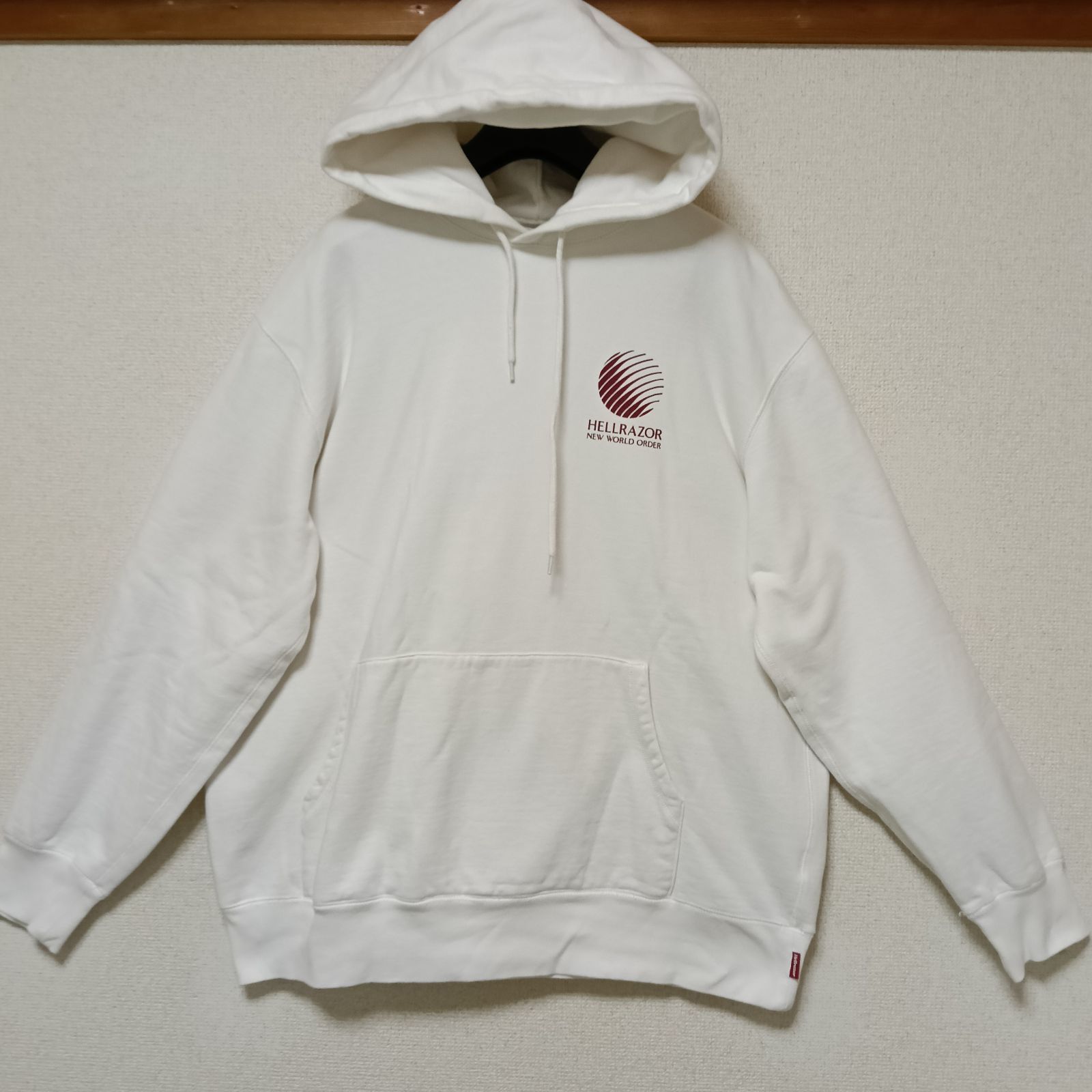 美品HELLRAZOR ヘルレイザーパーカーHOODIE刺繍ホワイトサイズXL 