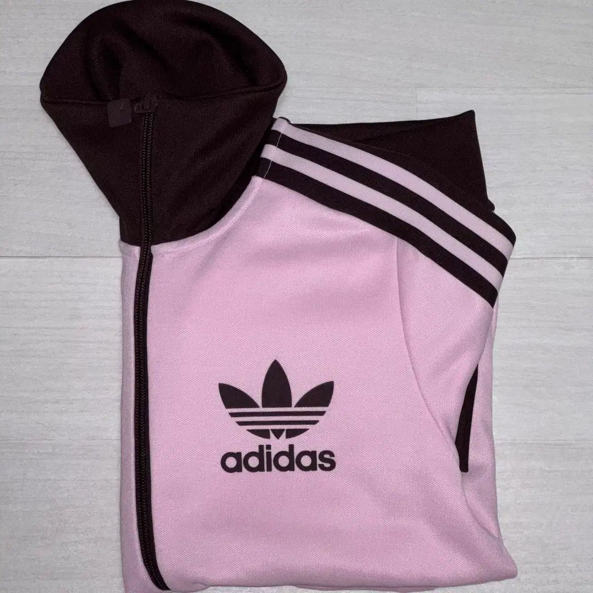 アディダス ウィメンズ BECKENBAUER(ベッケンバウアー) ピンク