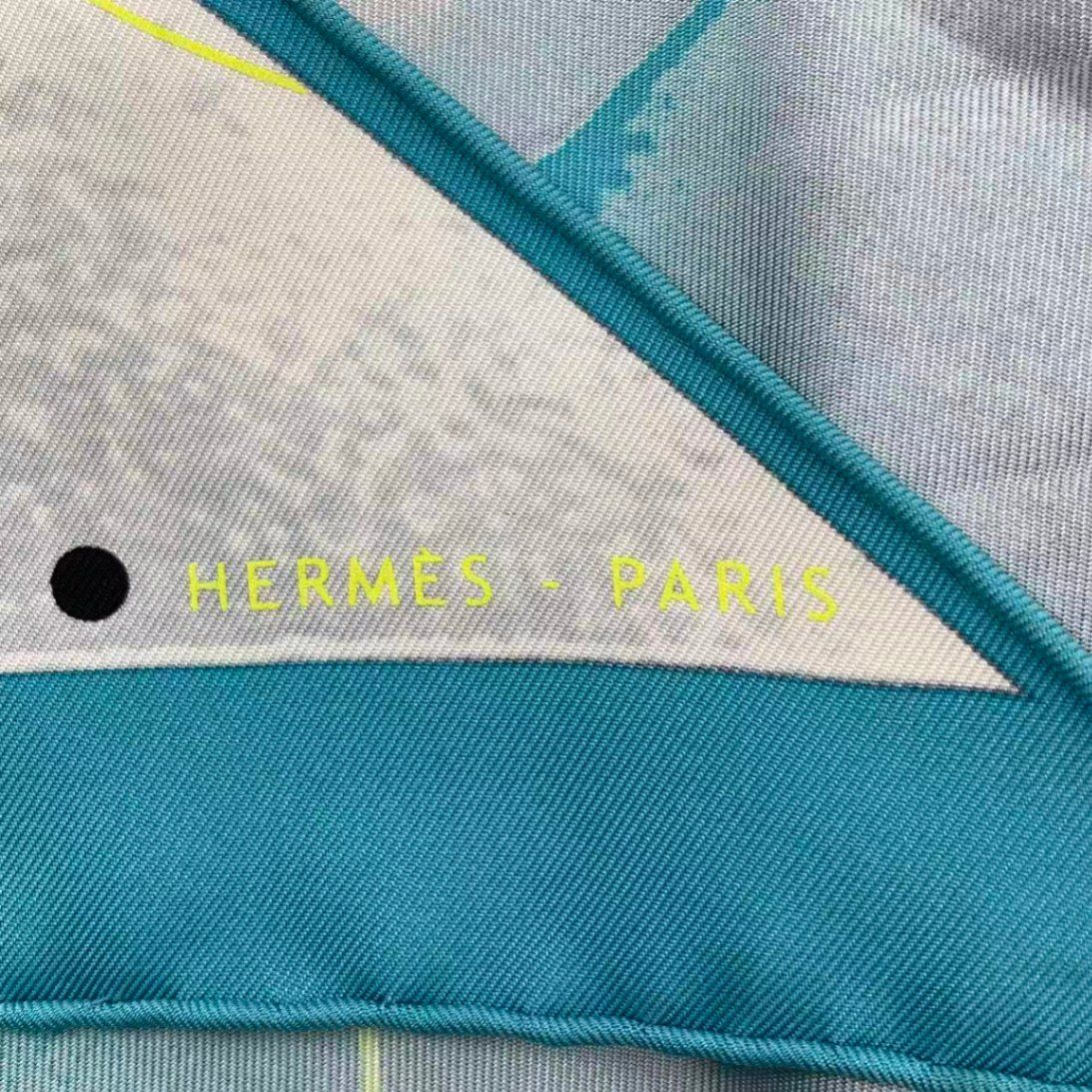 新品同様 HERMES エルメス カレ90 三角スカーフ 地図柄 シルク ブルー