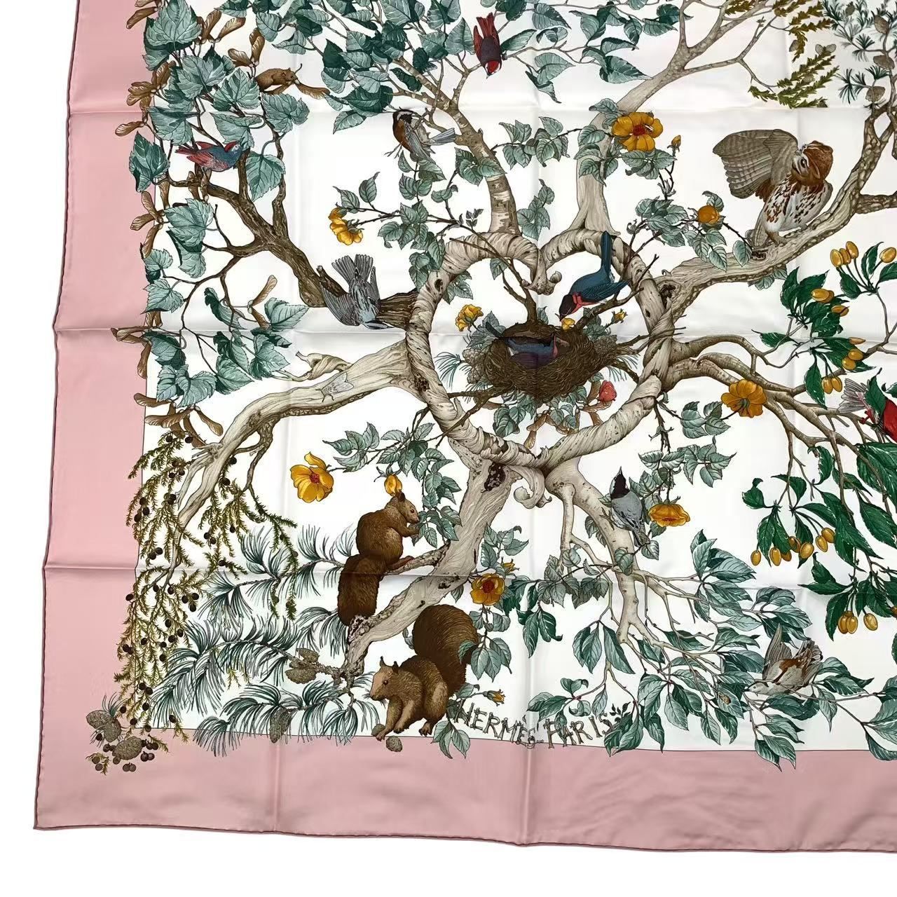 未使用品 HERMES エルメス カレ90 スカーフ シルク U COEUR DES BOIS