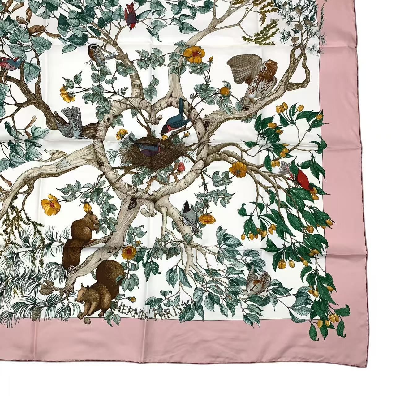 未使用品 HERMES エルメス カレ90 スカーフ シルク U COEUR DES BOIS