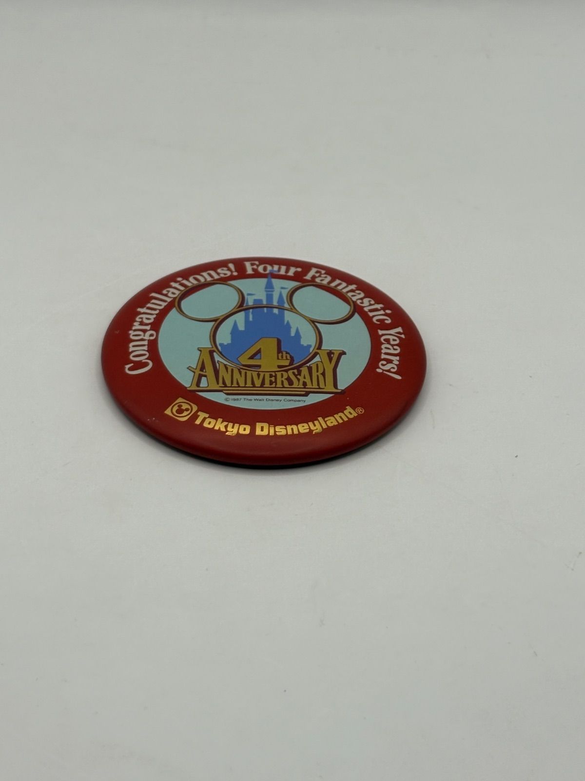 希少/1987年】東京ディズニーランド 4周年記念 缶バッジ 当時物 レトロ