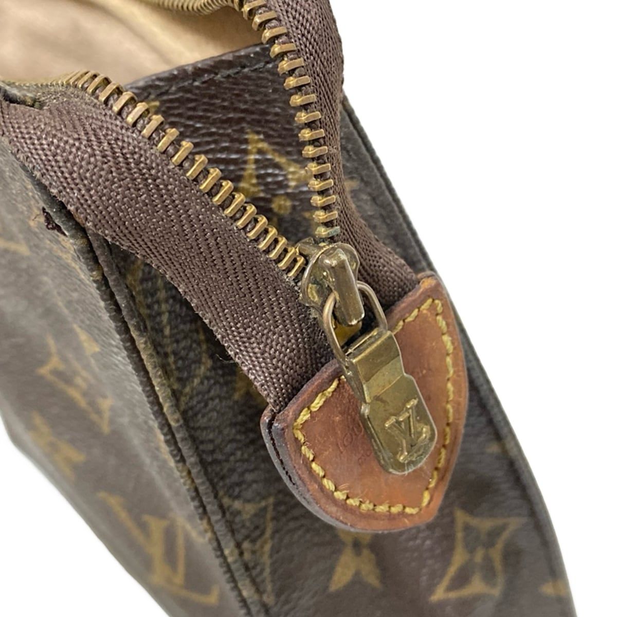 LOUIS VUITTON(ルイヴィトン) ポーチ モノグラム ポッシュトワレット26