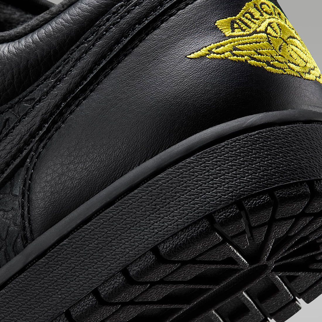 ナイキ] エア ジョーダン 1 ロー SE [AIR JORDAN 1 LOW SE] ブラック 