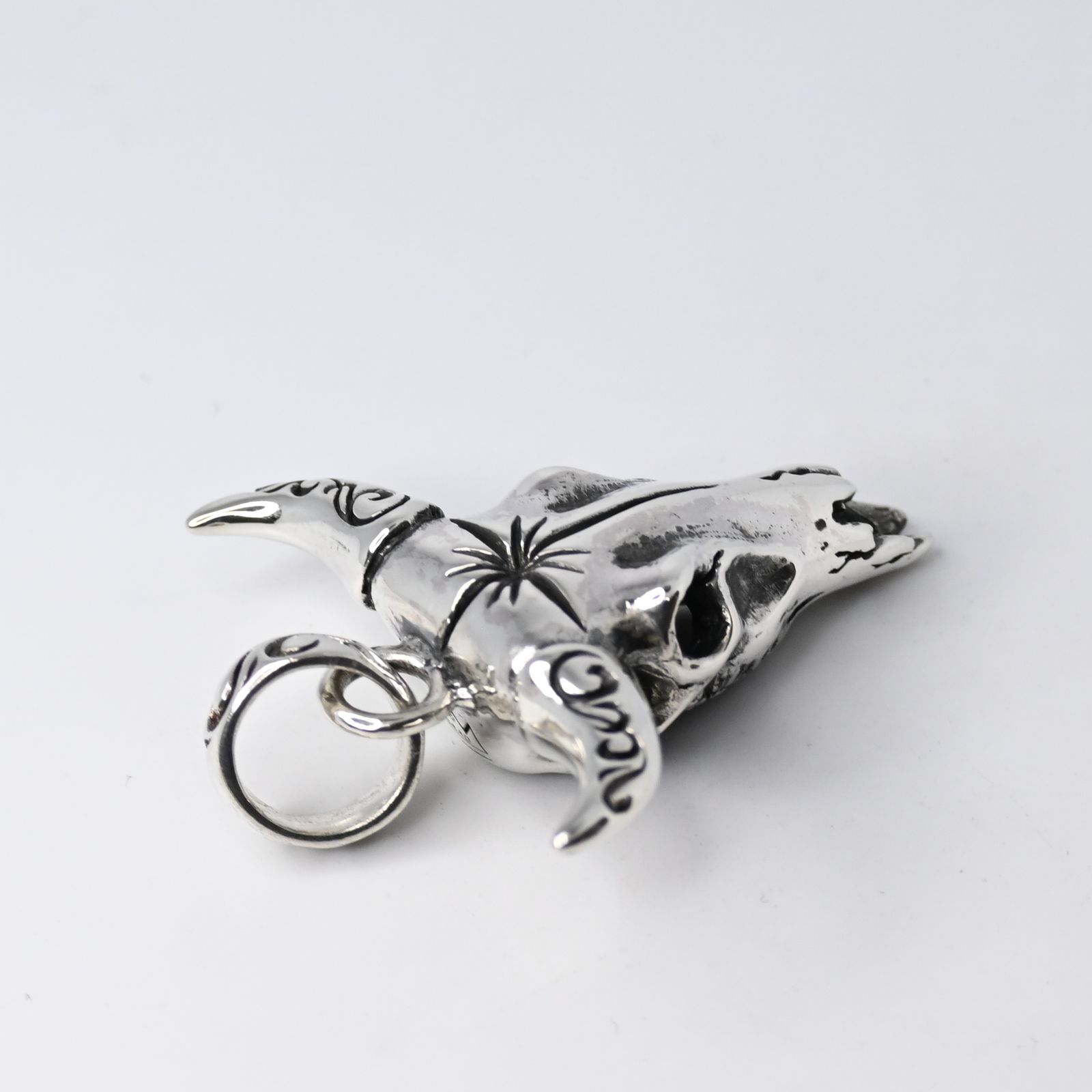 研磨済】SAAD バッファロー スカル シルバー925 ペンダントトップ