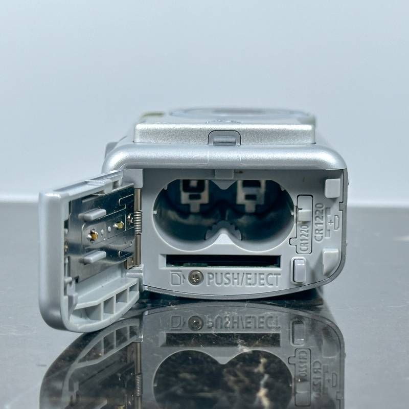 動作品 平成レトロ Y2K CCD Canon PowerShot A400 PowerShot A400 - キヤノンカメラミュージアム