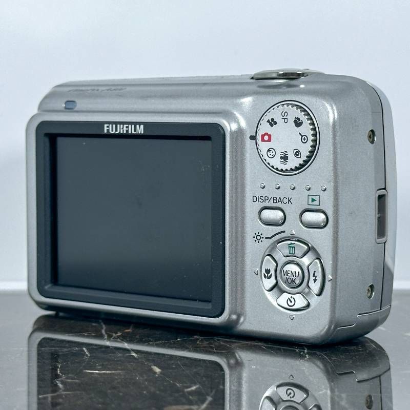 FUJIFILM FinePix A800 コンパクトデジタルカメラ 800万画素 Super CCD