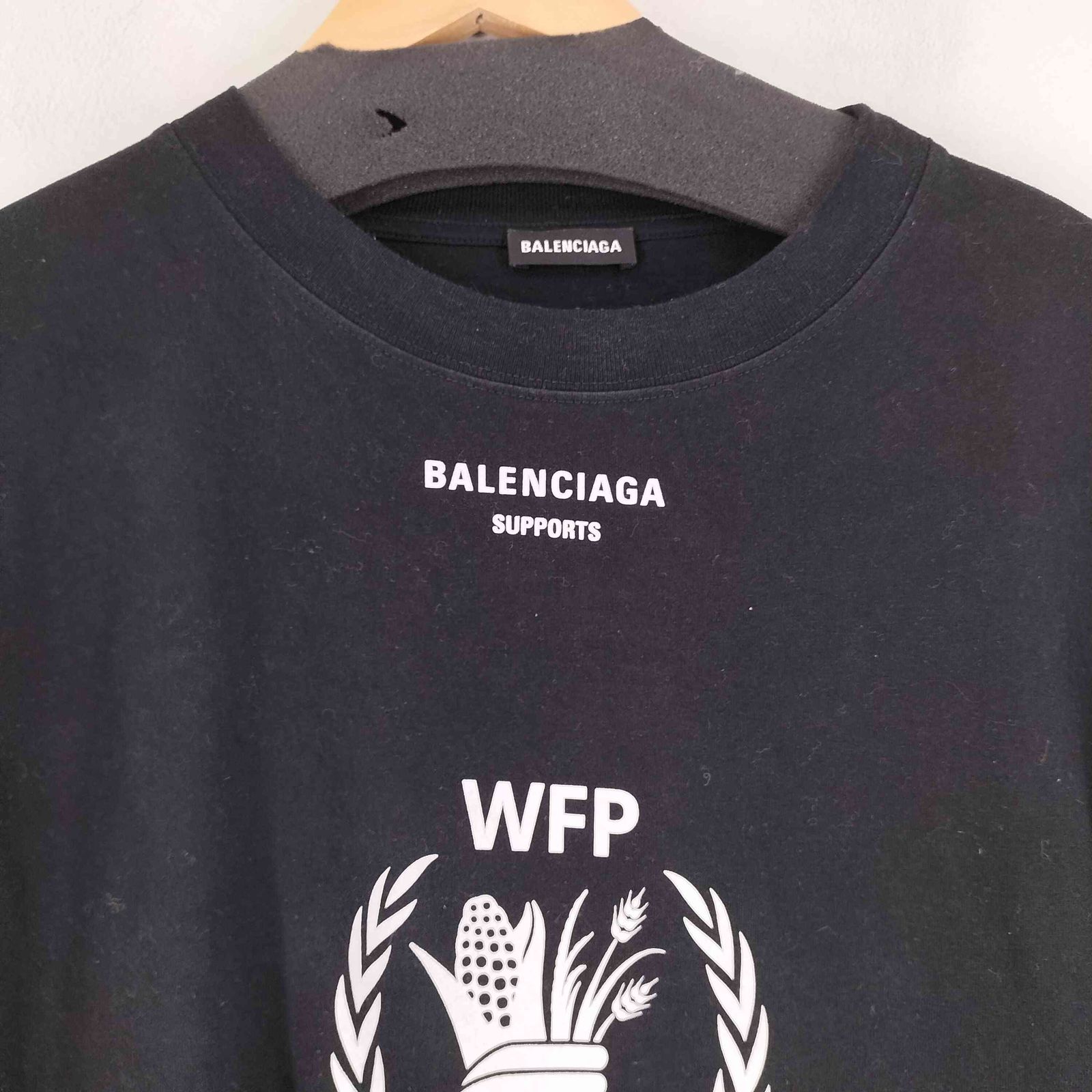 バレンシアガ BALENCIAGA WFP World Food Progamme S/S Tee メンズ JPN 
