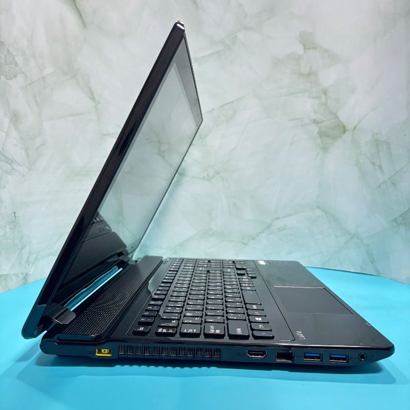 限定セール！美品✨新品SSDで爆速✨ windows11 ノートパソコン