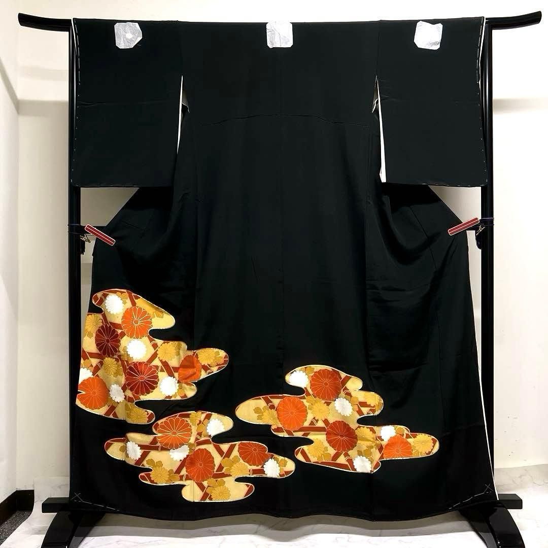 黒留袖 五つ紋 比翼付き 金駒刺繍 刺繍 菊花 籠目 ヱ霞 着物 103tz