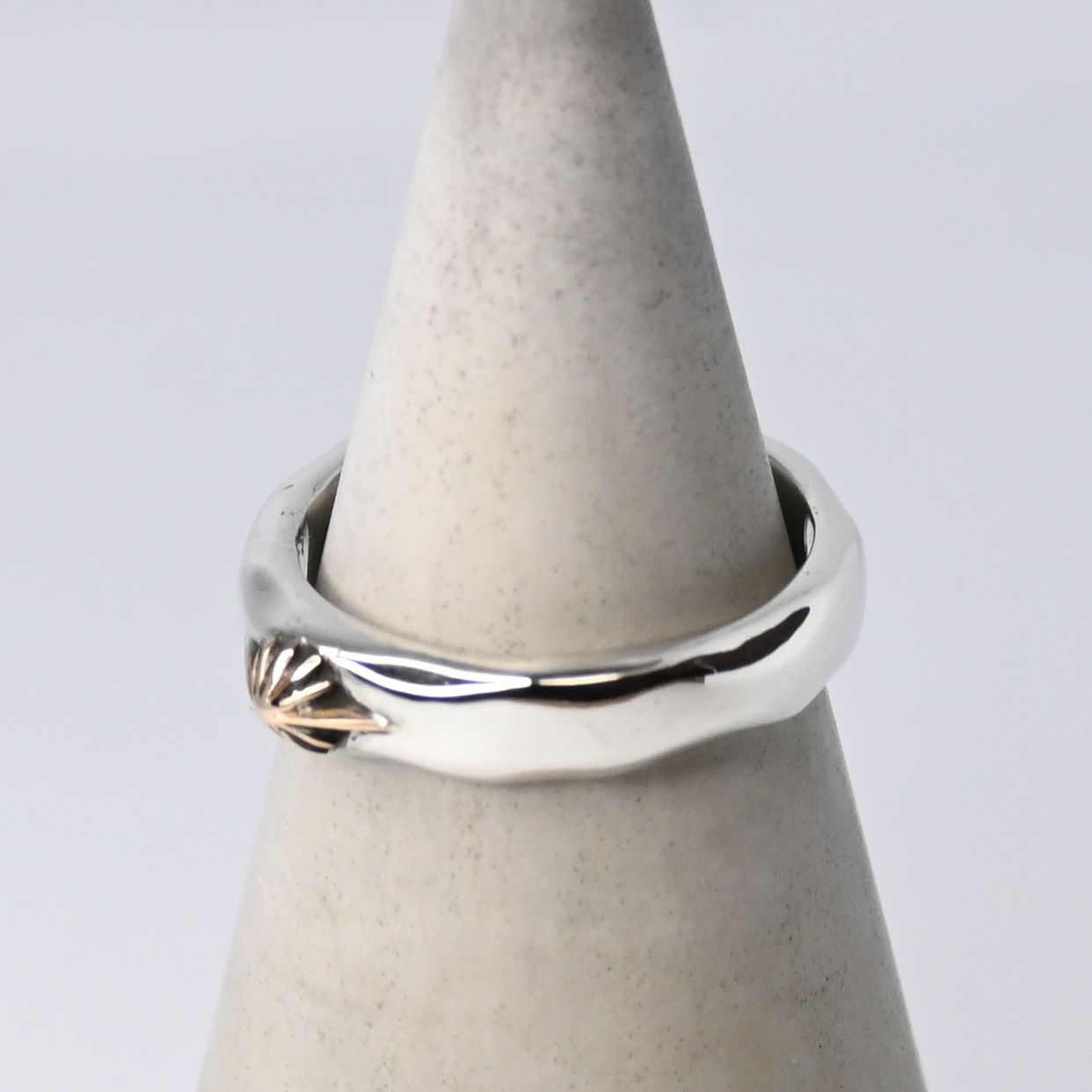 研磨済】SAAD サンシンボル 叩き リング 8.5号 シルバー925 太陽神