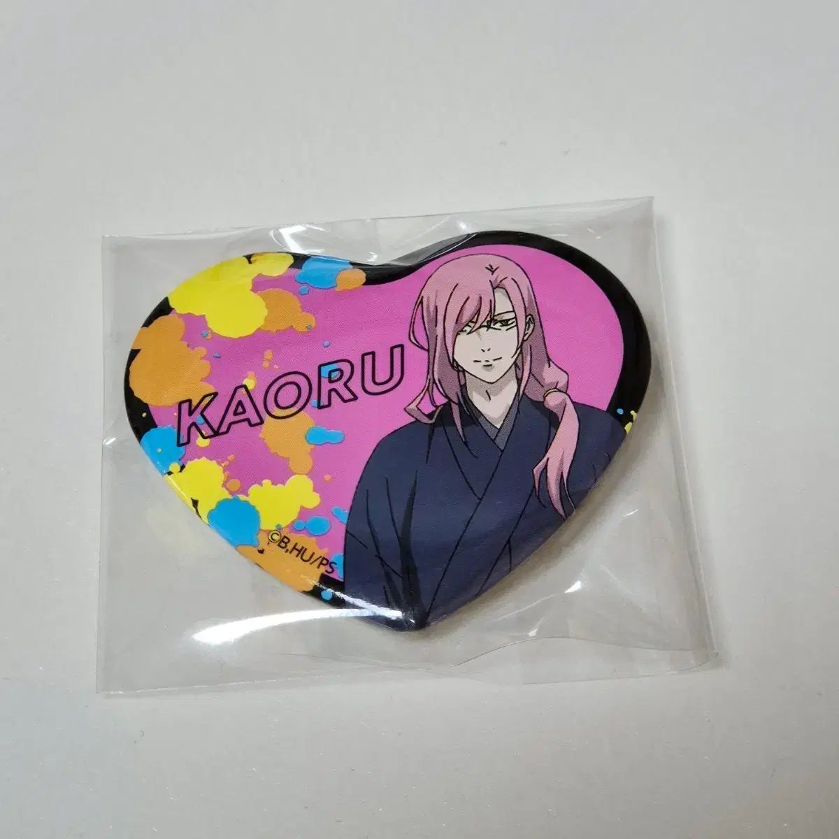 羽風薫　缶バッジ　ハート缶 β　82点 羽風薫 缶バッジ ハート缶 β 82点 - メルカリ