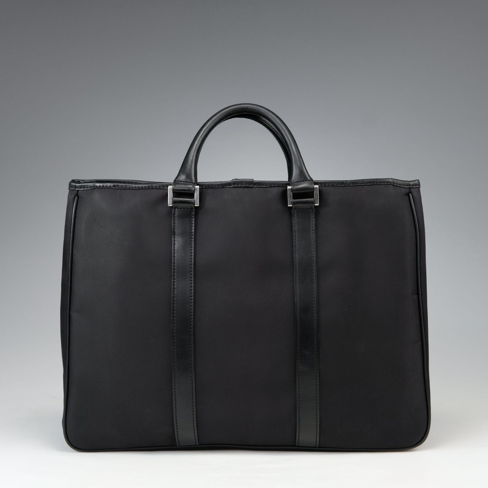 美品】 BURBERRY バーバリー ビジネスバッグ ノバチェック ナイロン