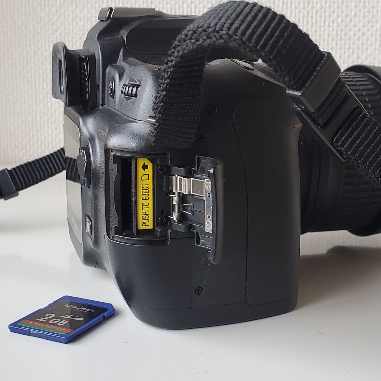 SDカード2GBをおまけ♪ 通電・基本動作確認 ニコン Nikon D50 AF-S DX