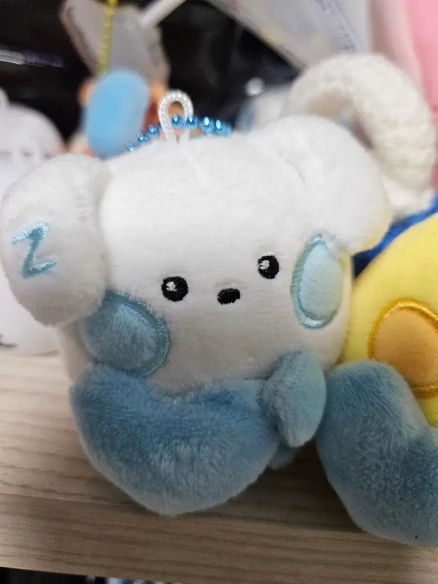 ZEROBASEONE(ゼロベースワン・ZB1・ゼベワン) ゼロニ ギュニニ キム