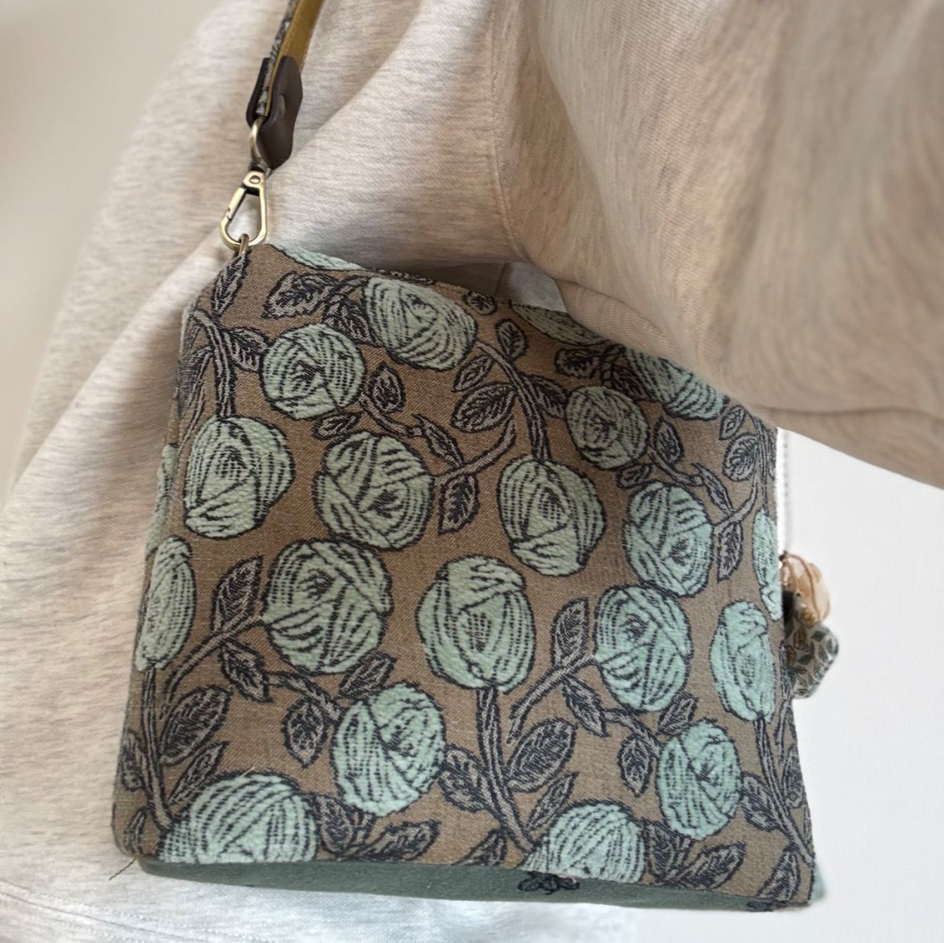 新入荷▪︎ミナペルホネン▪︎ハンドメイド▪︎カステーラbag ミナペルホネン◯ハンドメイド◯カステーラbag - メルカリ