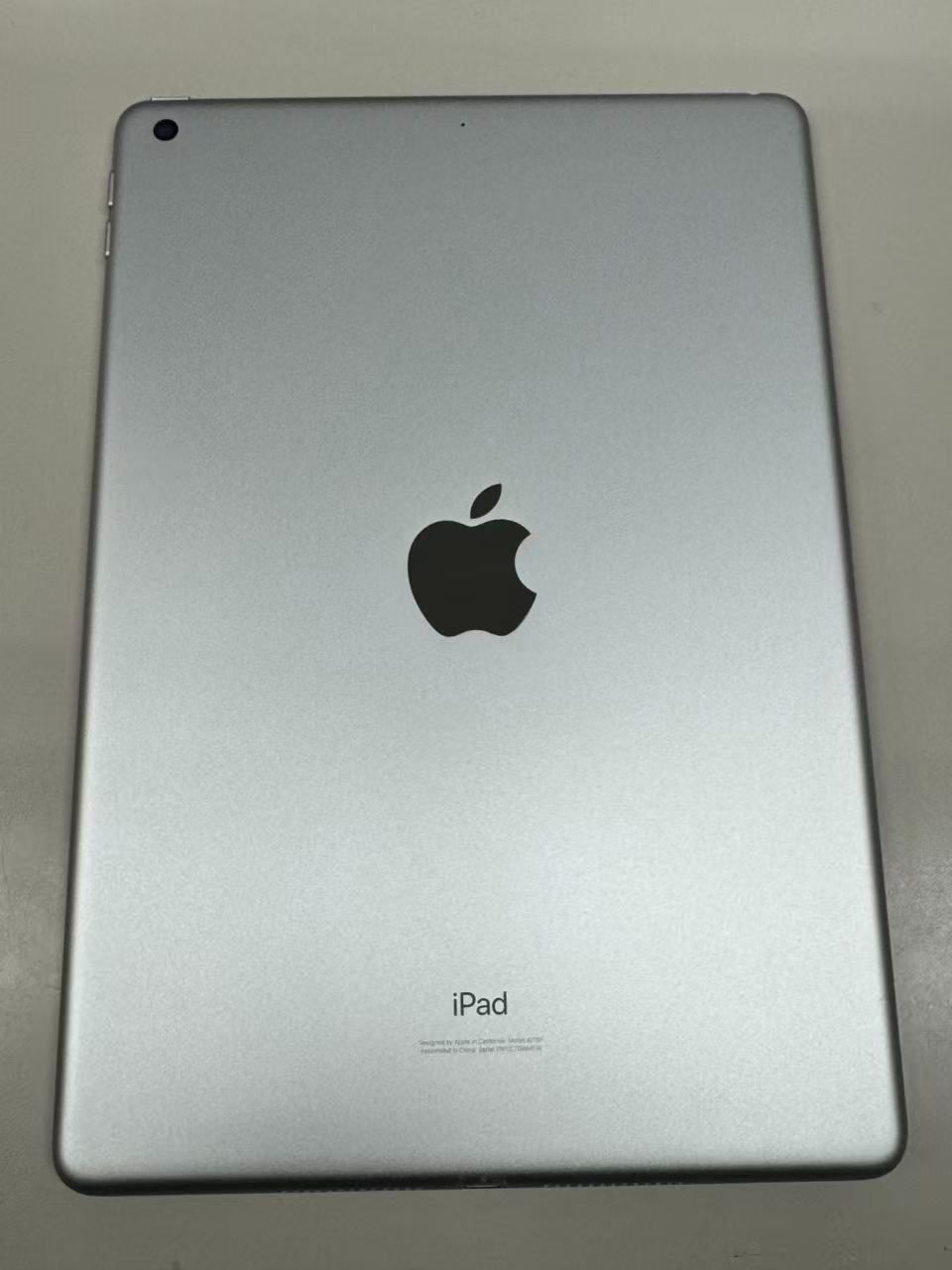 超美品 Apple iPad 第7世代 Wi-Fi 128GB シルバー - メルカリ