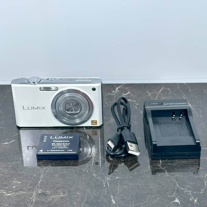 美品】Panasonic LUMIX DMC-FX33 ホワイト 810万画素 28mm広角 LEICA