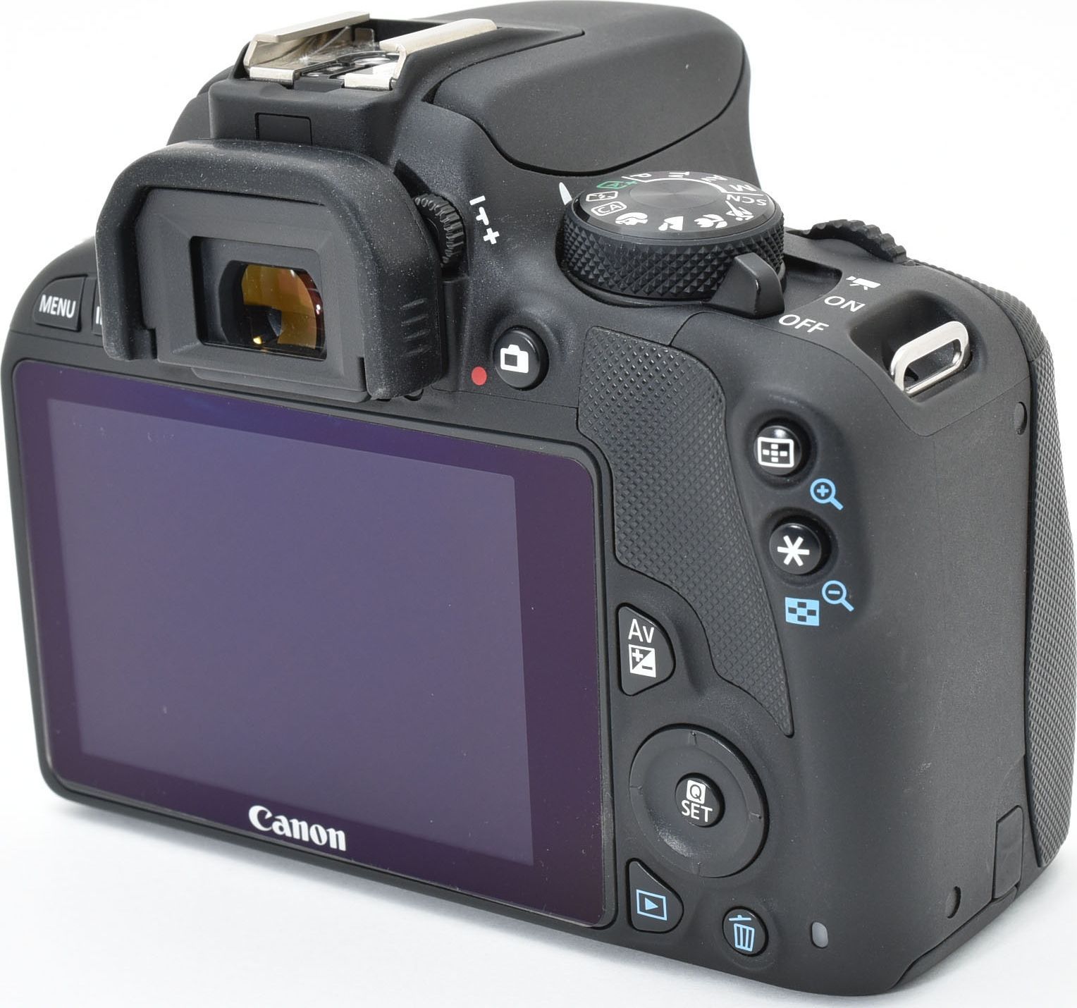 A14[7219]14☆ほぼ未使用☆ キヤノン Canon EOS Kiss X7 ボディ