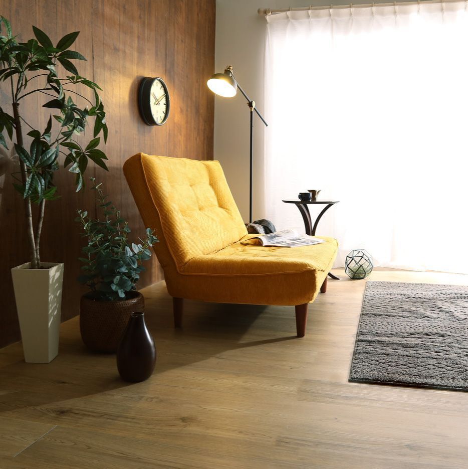 リクライニング カウチ