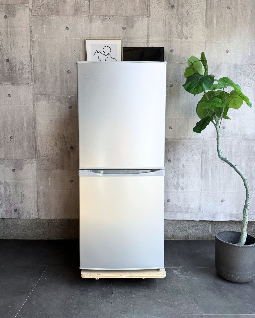 設置まで✨ IRIS OHYAMA 一人暮らし冷蔵庫 142L 2021年製 設置まで✨ IRIS OHYAMA 一人暮らし冷蔵庫 142L✨ 2021年製⭕️ - メルカリ